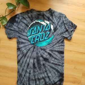 Santa Cruz tee